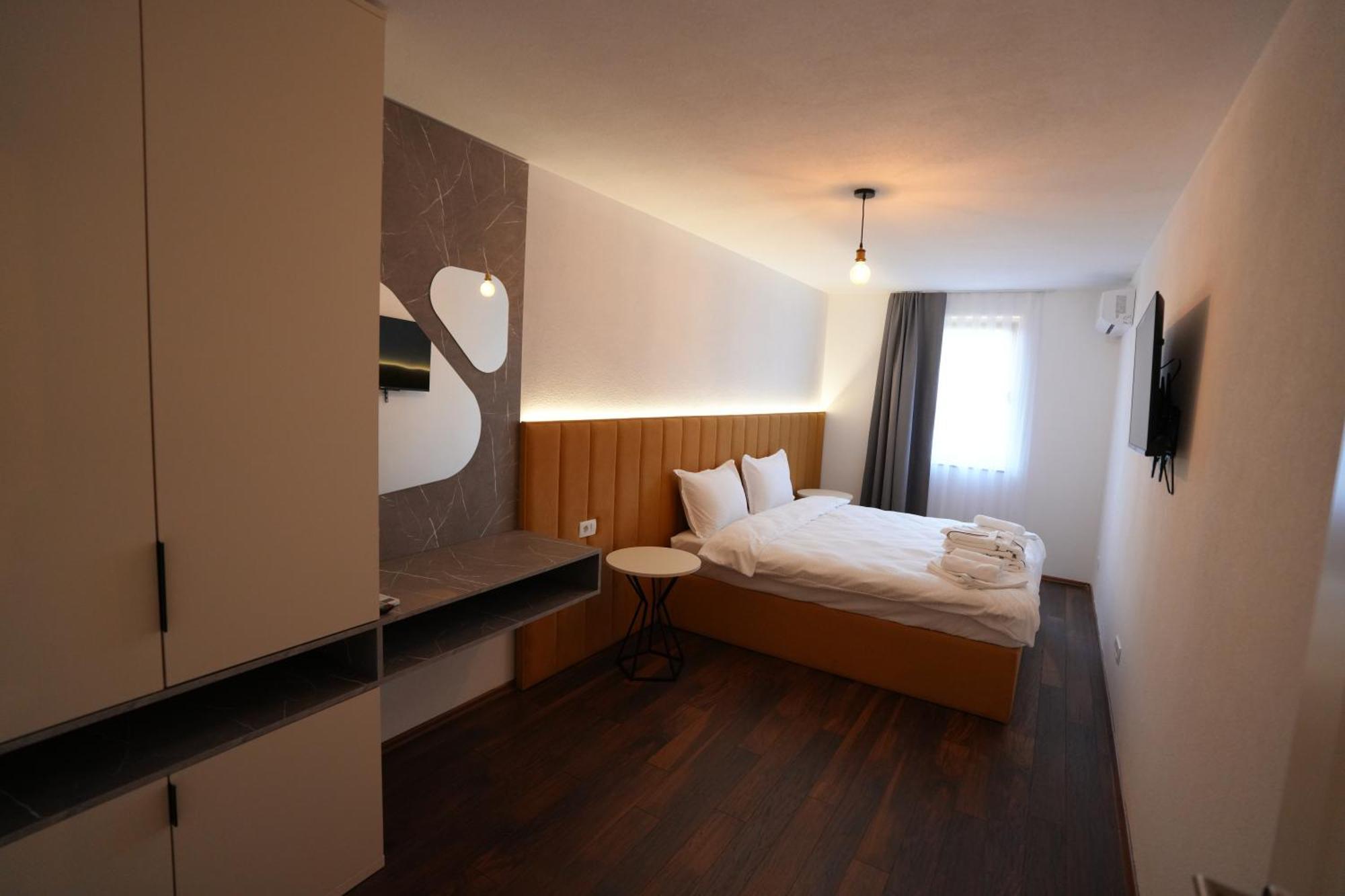Biond Hotel Prizren Exterior photo