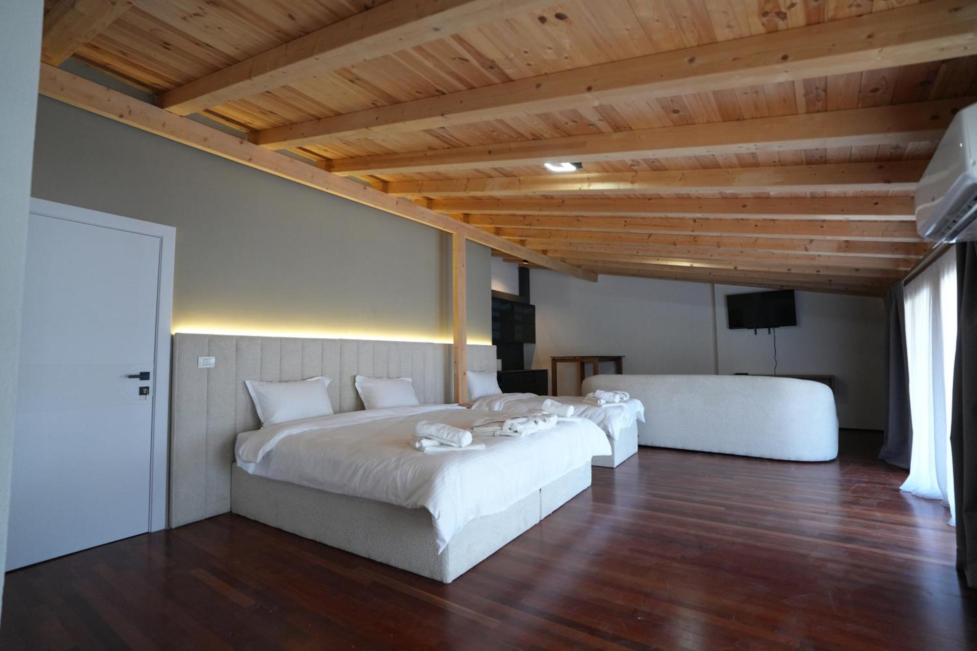Biond Hotel Prizren Exterior photo