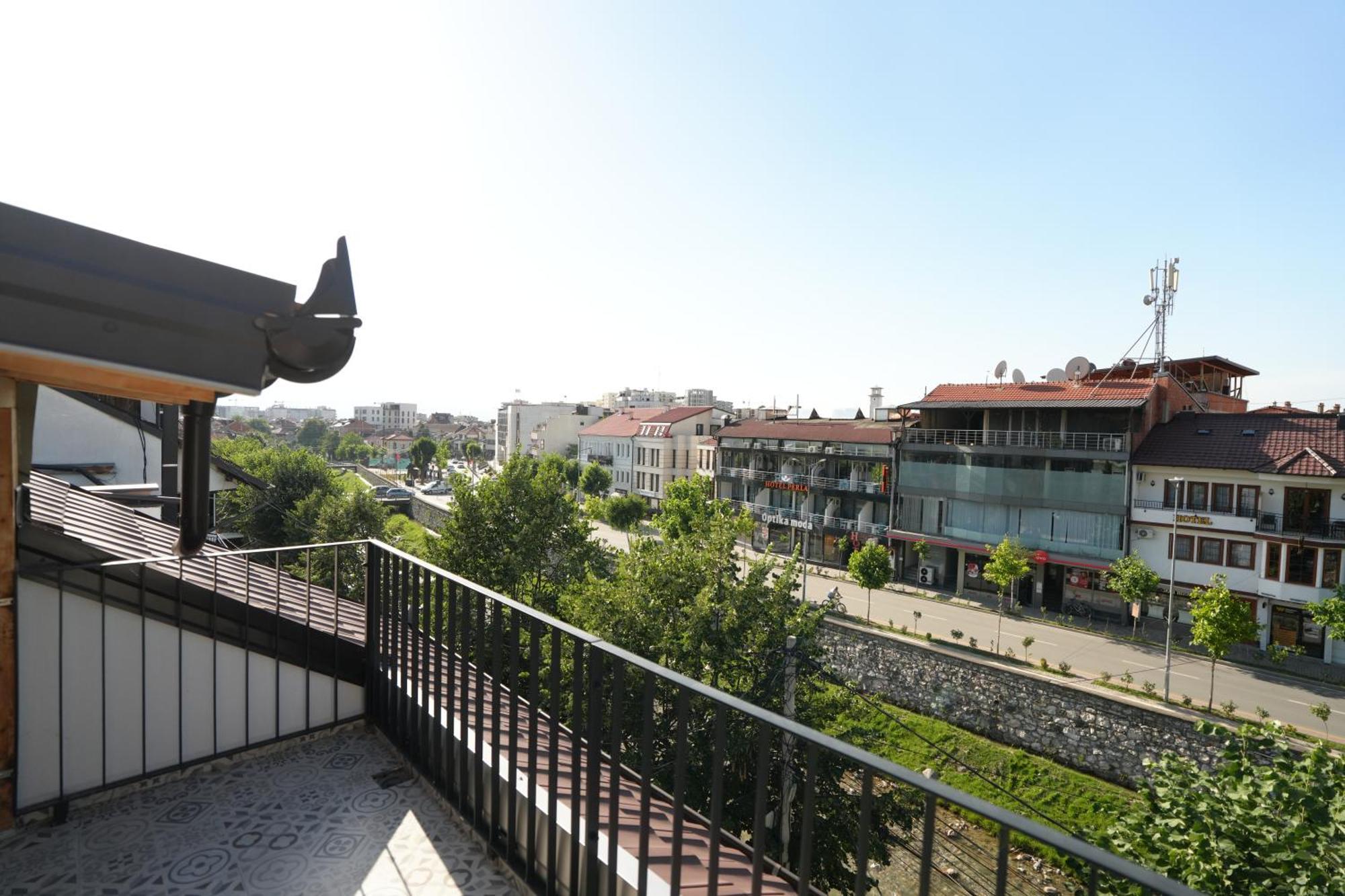 Biond Hotel Prizren Exterior photo