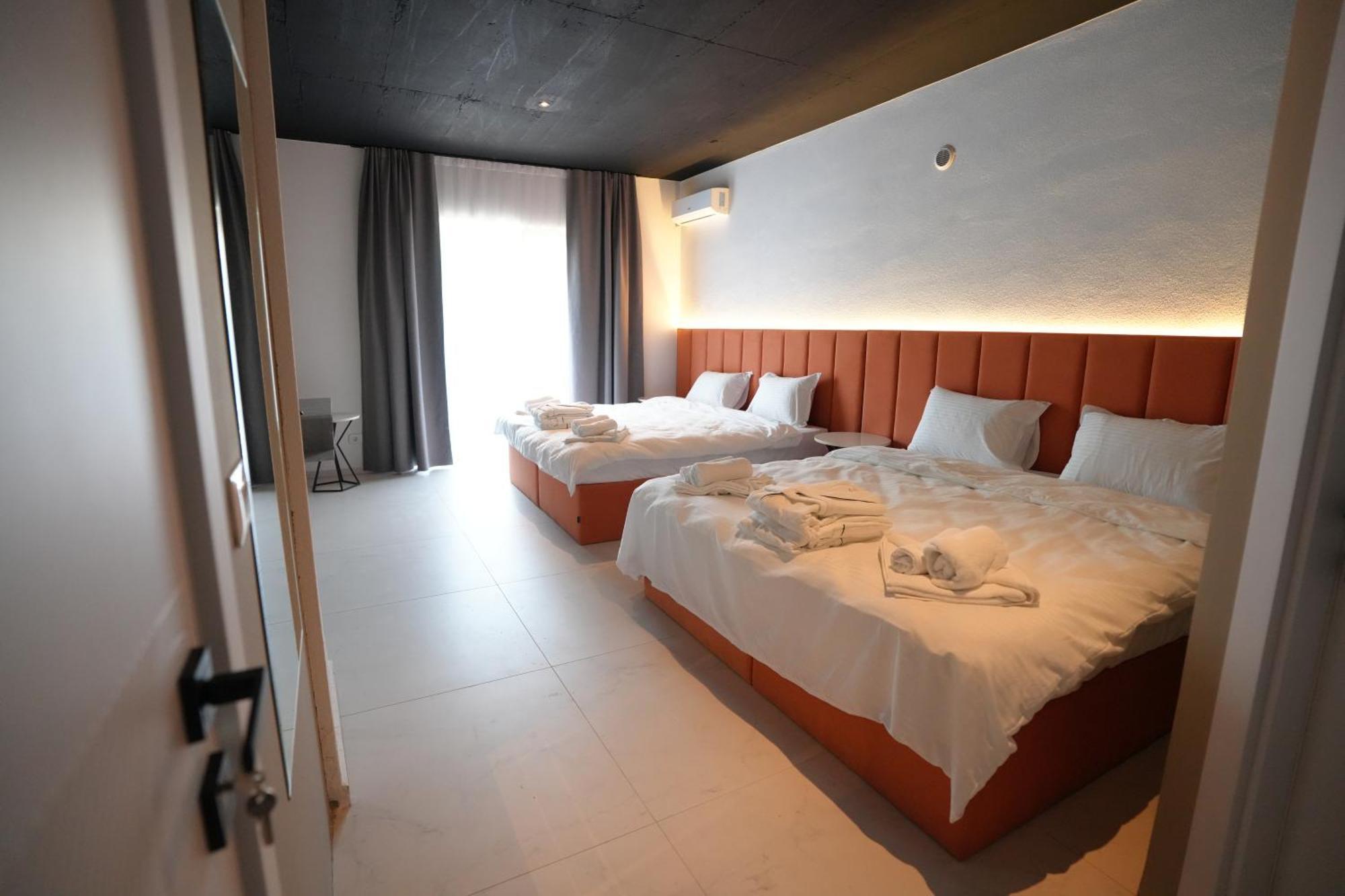 Biond Hotel Prizren Exterior photo