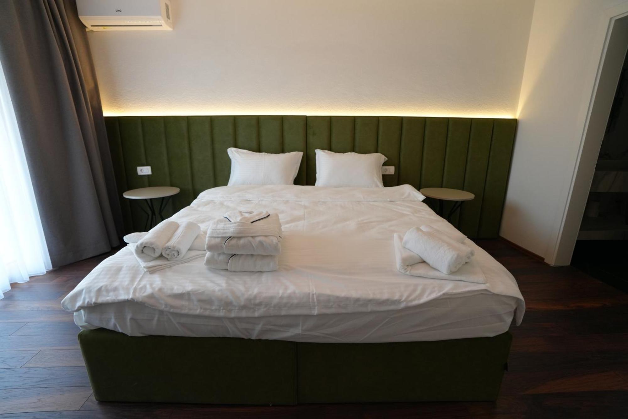 Biond Hotel Prizren Exterior photo